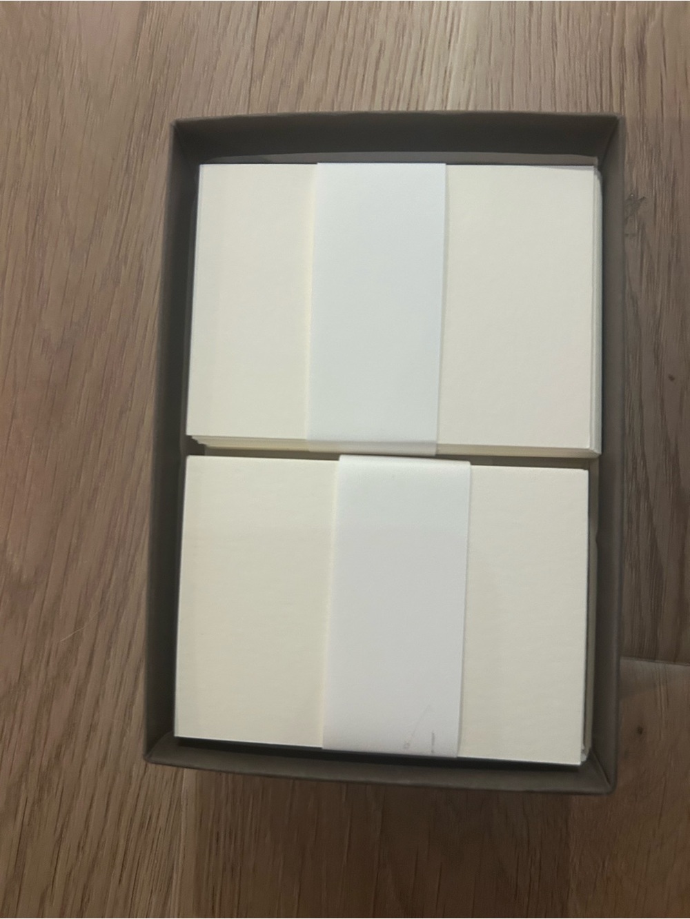 Set of 100 Brand new placecards, gift cards or escort cards with envelopes